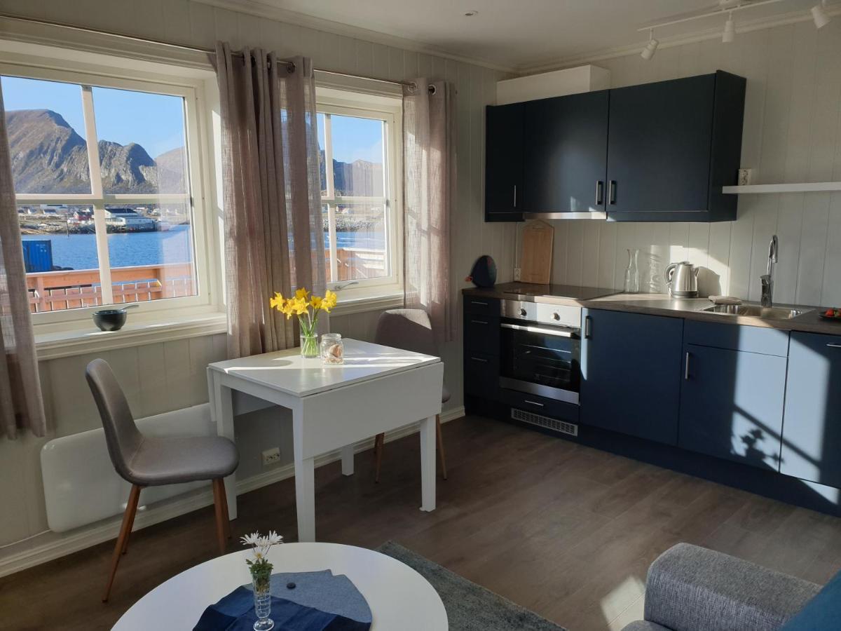 Bensvik Brygge Apartment Vaeroy Exterior photo